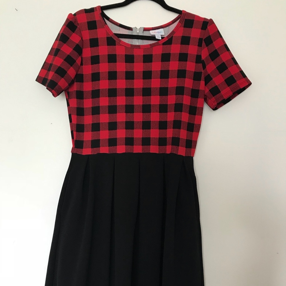 Buffalo plaid XL LuLaRoe Amelia!